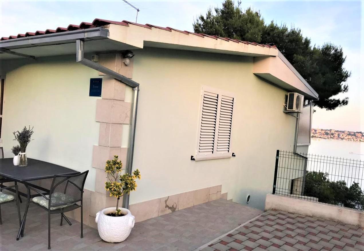 Apartament Bartol With Free Bikes And Great Local Food Trogir